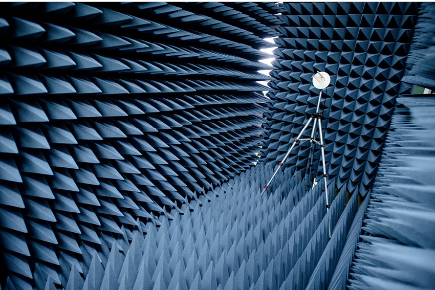 Anechoic module