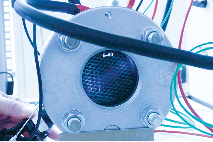 Semi-transparent electrolyser cell