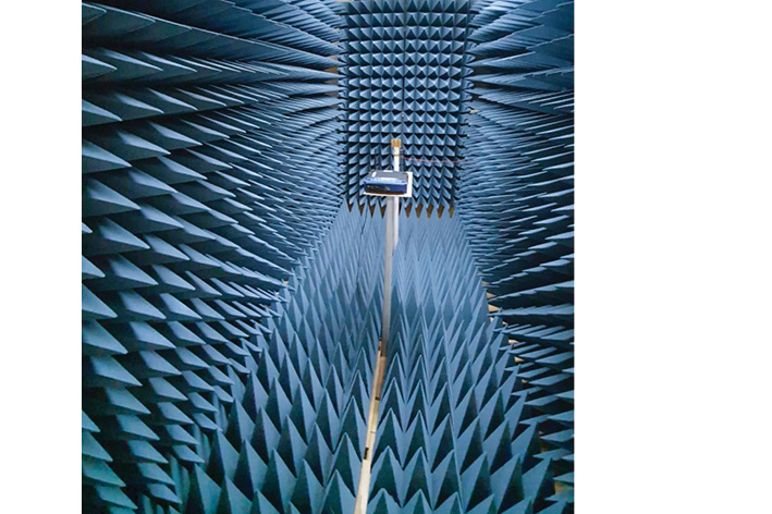 WiFi signal in anechoic space measurement